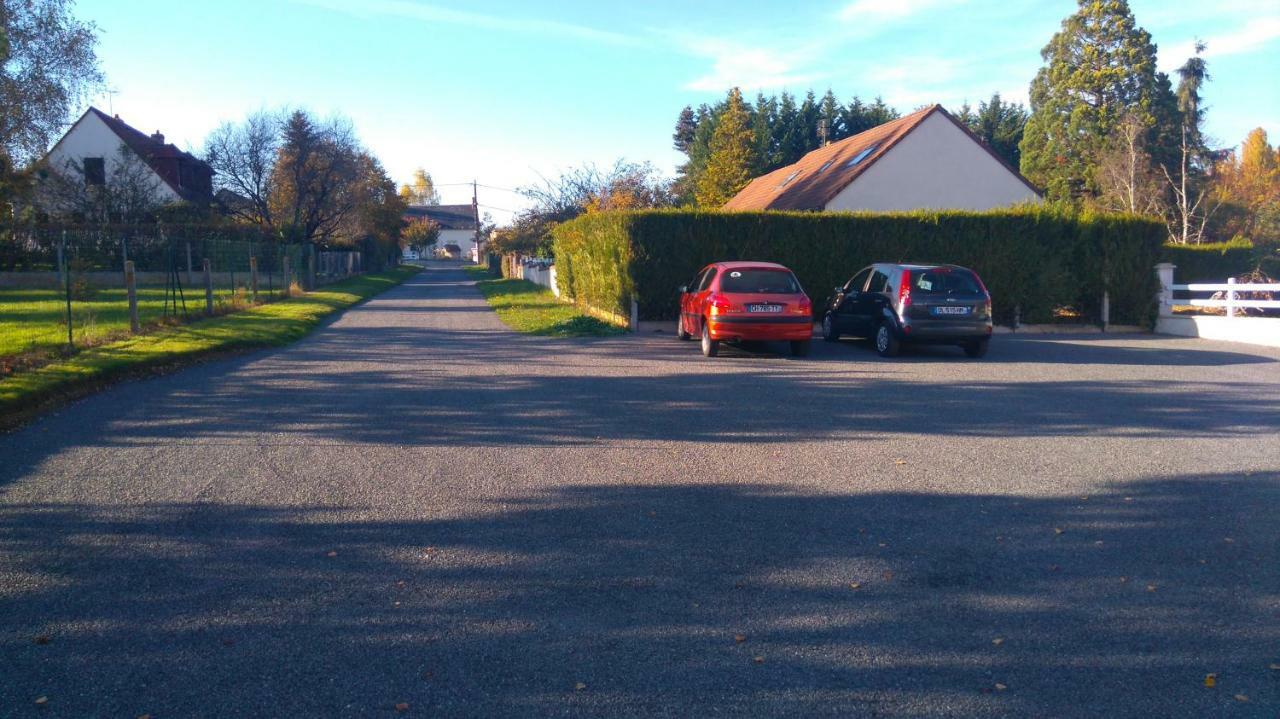 Le Tilleul Hotell Niherne Exteriör bild